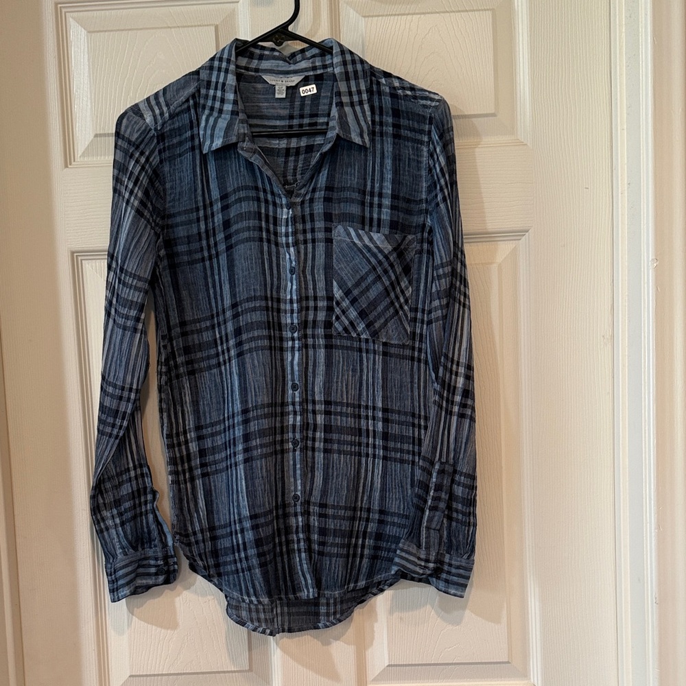 Lucky Brand blue Checkered women’s long sleeve Shirt size small